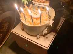 -半勺舒舒生日蛋糕店