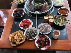 -九尺赵老四鲜鹅肠火锅
