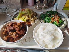 -爱的果实月嫂育婴师(世纪东方店)