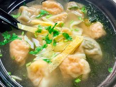 全家福馄饨-海平馄饨(逍遥二路店)