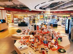-新华书店(保利水城店)