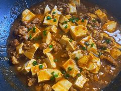 麻婆豆腐盖浇饭-满堂春特色餐馆