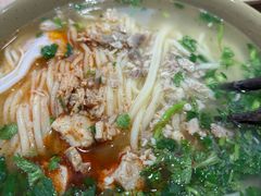 -亮亮拉面(师范路店)