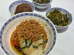 -鲁达面馆本帮风味(共康东路店)