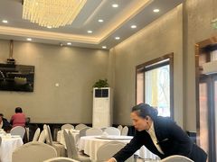 -鸿运楼烤鸭店(天桥店)