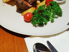 -JINNS锦时 steak&pizza(浸信会礼拜堂旧址店)