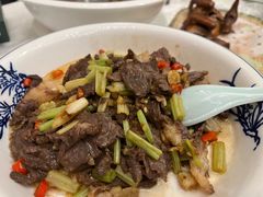 -五谷芳乳鸽王(海景店)