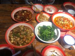 -老三样·美食研究中心(世贸路店)