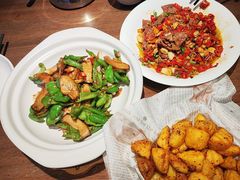 -俭寨大盘鸡·新疆菜·烧烤(博乐店)