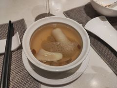 -丽晶美庐·玉兰餐厅