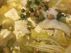 -渝是乎川渝小炒(新世界百货望京店)