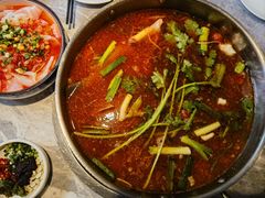 -野山舂·贵州现舂酸汤牛肉(民生路店)