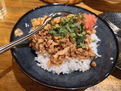 肉燥饭-Let's Taipei 非常烘焙(太古里店)