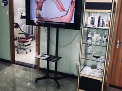 -茂菊口腔连锁(浦东南路店)