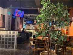 -JINNS锦时 steak&pizza(浸信会礼拜堂旧址店)