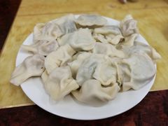 -孖妹上肉饺子馆