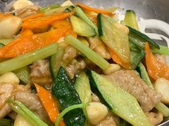 干锅肥肠-松花湖水饺(新濠天地店)