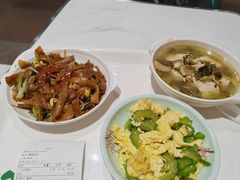 -光明·博海美食花园(上海瑞金医院12号楼店)
