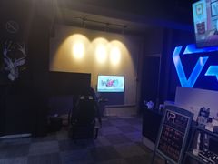 -VR间客漫虚拟现实体验馆(汉街店)