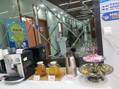 -茂菊口腔连锁(浦东南路店)