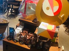 -星巴克(宝山万达店)