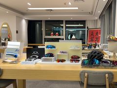 -Eziwish眼镜·蔡司授权店