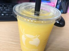 -瑞幸咖啡(外滩SOHO店)