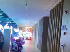 -涨巢·潮玩水疗局