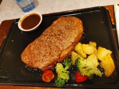 炙烤澳洲西冷牛排铁锅饭-必胜客(上地华联店)