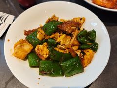 -金鱼盆32年水煮鱼·18秒辣椒炒肉(京西大悦城店)