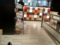 -必胜客(新中纬店)