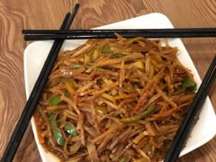 -清真吴记门钉肉饼·喜多利