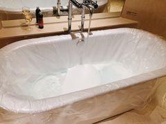 -上海佘山世茂艾美酒店