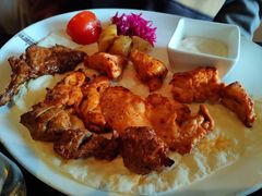 -Efes Turkish & Mediterranean Cuisine 艾菲斯餐厅(陆家嘴店)