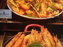 -雍容荟帝王蟹活龙虾展台自助(IFS黑金店)