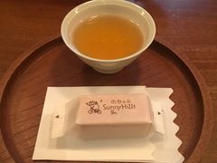 乌龙茶-微热山丘(台北民生公园门市店)