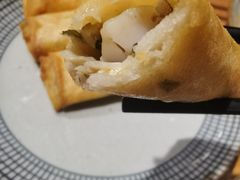 雪菜黄鱼春卷-南小蟹手工點心(三里屯店)