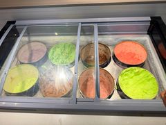 -吉布鲁牛排海鲜自助(假日国际店)