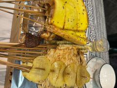 -云晓光头烧烤吧(德平路店)