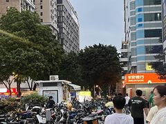 -山河屯铁锅炖·非遗铁锅炖(华强北店)