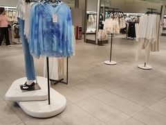 -ZARA(凯德乐峰广场店)
