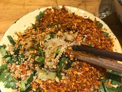 -拈签一笑黄牛肉辣卤串串