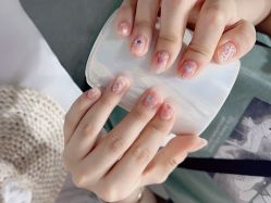 -尤米一站式美甲美睫