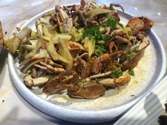 -小鱼儿海鲜港(新村十区店)