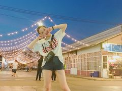 -席娜卡琳火车铁道夜市