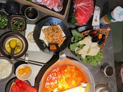 -湊湊火锅·茶憩(杭州湖滨银泰in77店)