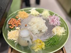 -得意咚瓜·顺德鱼生·冬瓜火锅(深圳首店)