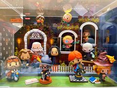 -泡泡玛特POPMART(蓝色港湾店)