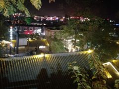 -百里峡七彩艺术小镇