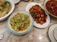 -川人川菜馆·小龙虾·鲜虾现做(黄山路店)